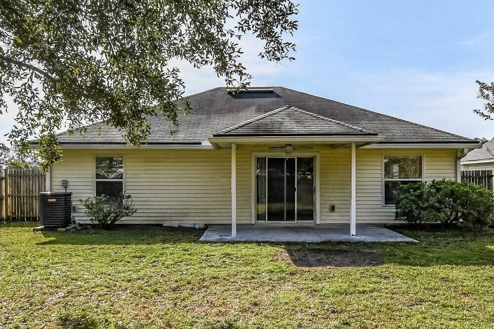 Building Photo - 9425 Harrier Ct