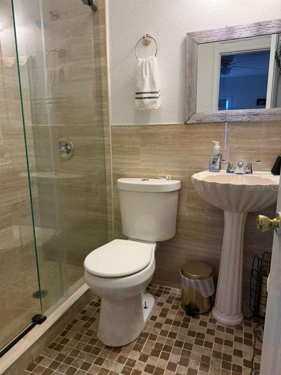 Building Photo - 706 Bogie Ct