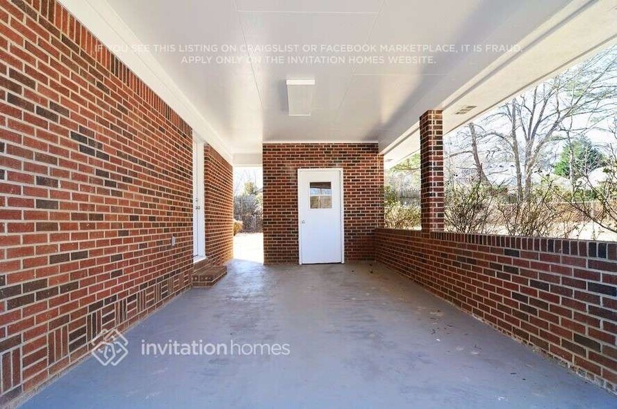 Building Photo - 405 Jefferson Ave