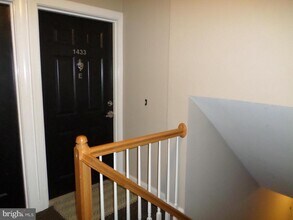 Building Photo - 1433 A St NE
