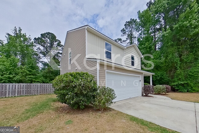 Building Photo - 138 Amber Mill Cir