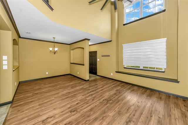 Building Photo - 6928 Carrington Ln