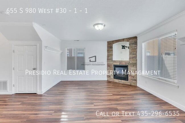 Building Photo - 655 S 980 W