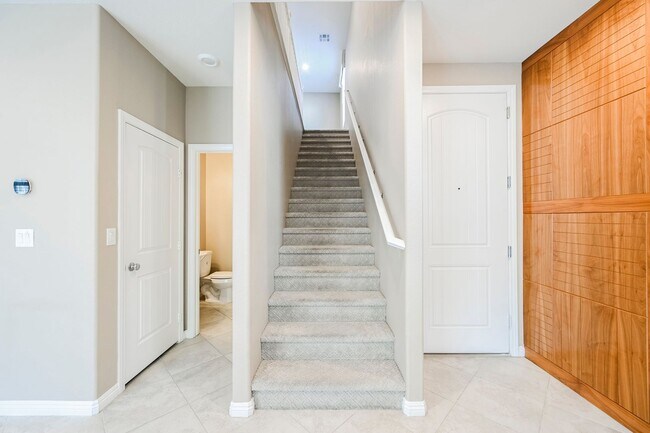 Building Photo - Look No Further! Lovely 3 Bedroom And 2.5 ...