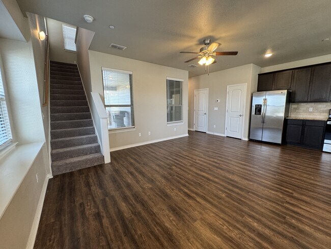 Building Photo - 748 Westfield Blvd