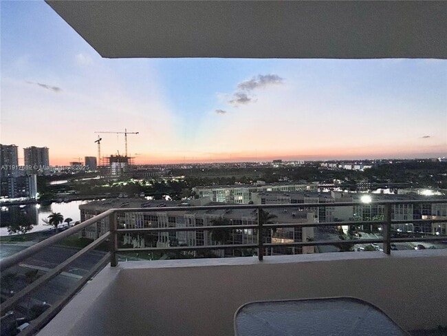 Building Photo - 600 Three Islands Boulevard