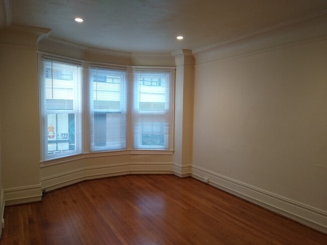 bedroom 2 - 947 Geary St