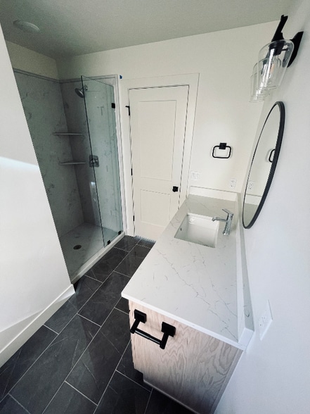 Building Photo - 532 E 500 S