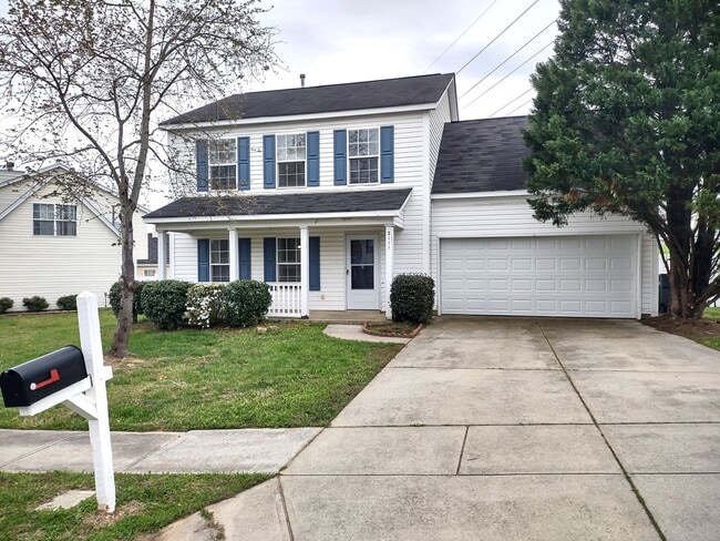 Primary Photo - Move-In Ready Home located in the Back Cre...