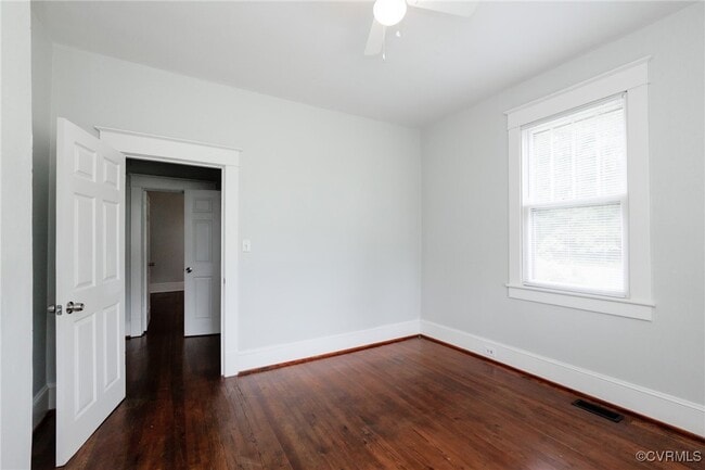 Building Photo - 4201 Hickory Rd