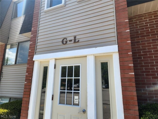 Building Photo - 216 Moore Rd