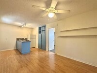 Building Photo - 2721 Hemphill Park