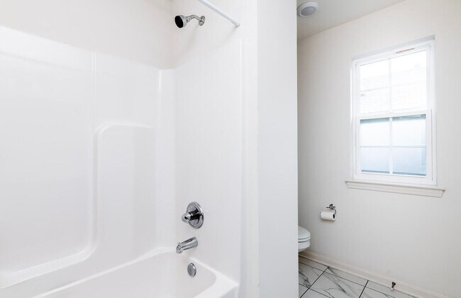Building Photo - Caswell Springs - 4 bed, 3 full bath home