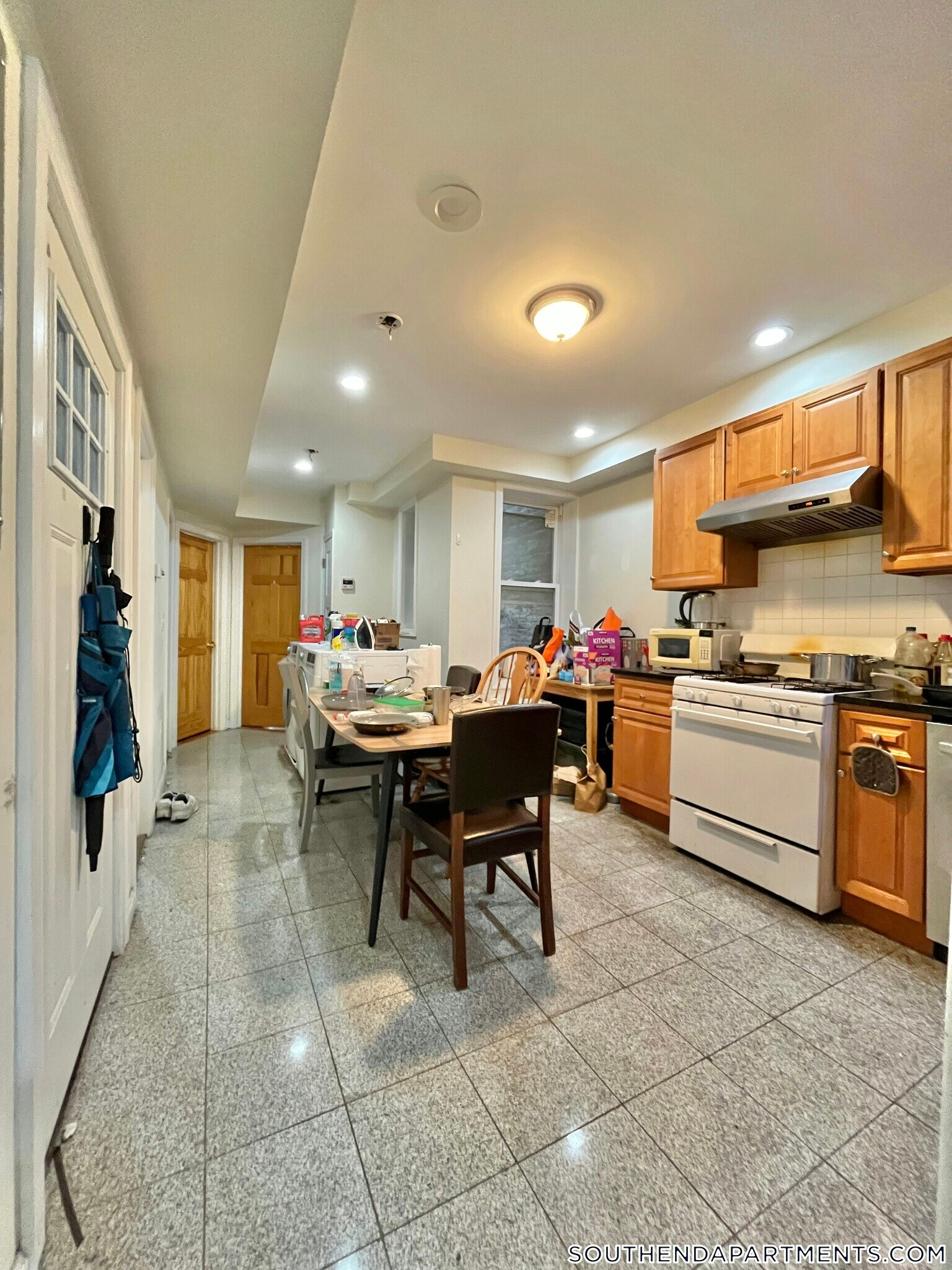 Building Photo - 179 Northampton St