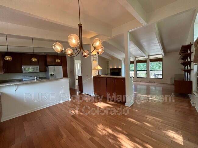 Building Photo - 14471 Applewood Ridge Rd