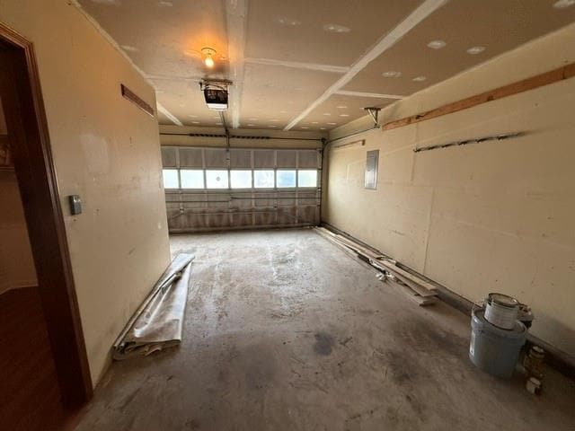 Building Photo - 8351 Post Oak Ct