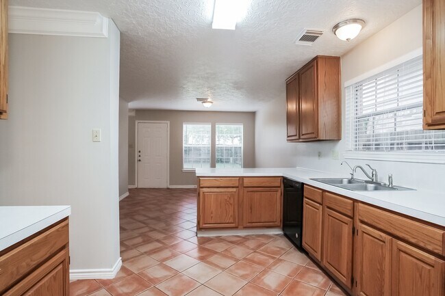 Building Photo - 3606 Beckett Ridge Dr