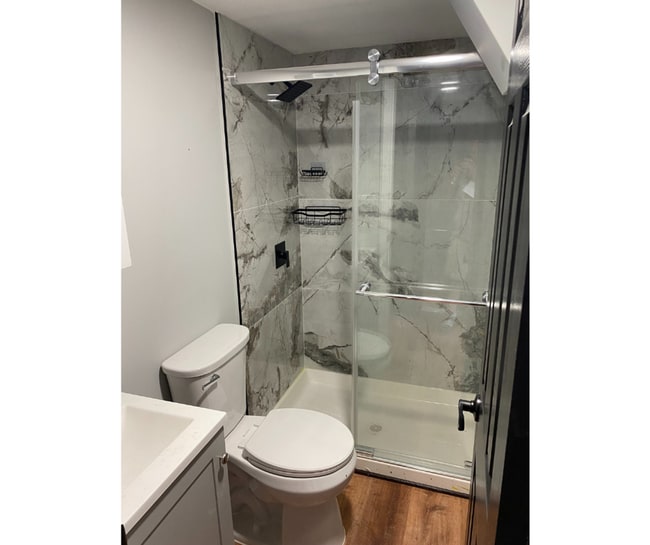 Building Photo - 1211 Poplar Grove St