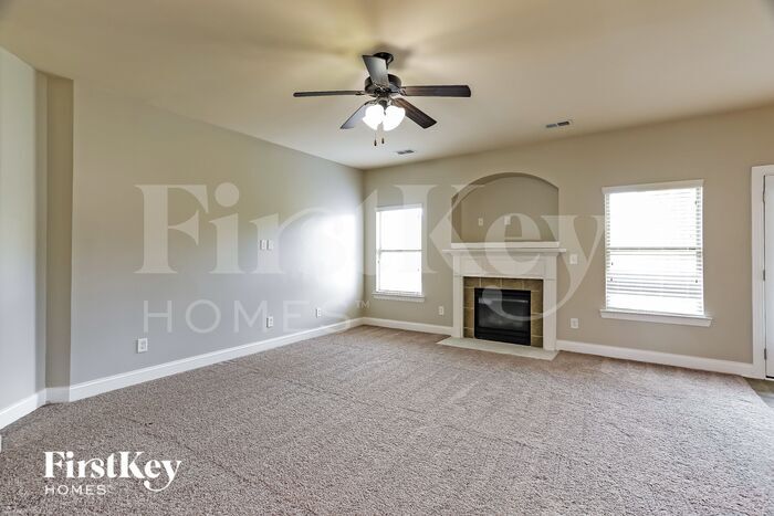 Building Photo - 444 Blackberry Blvd