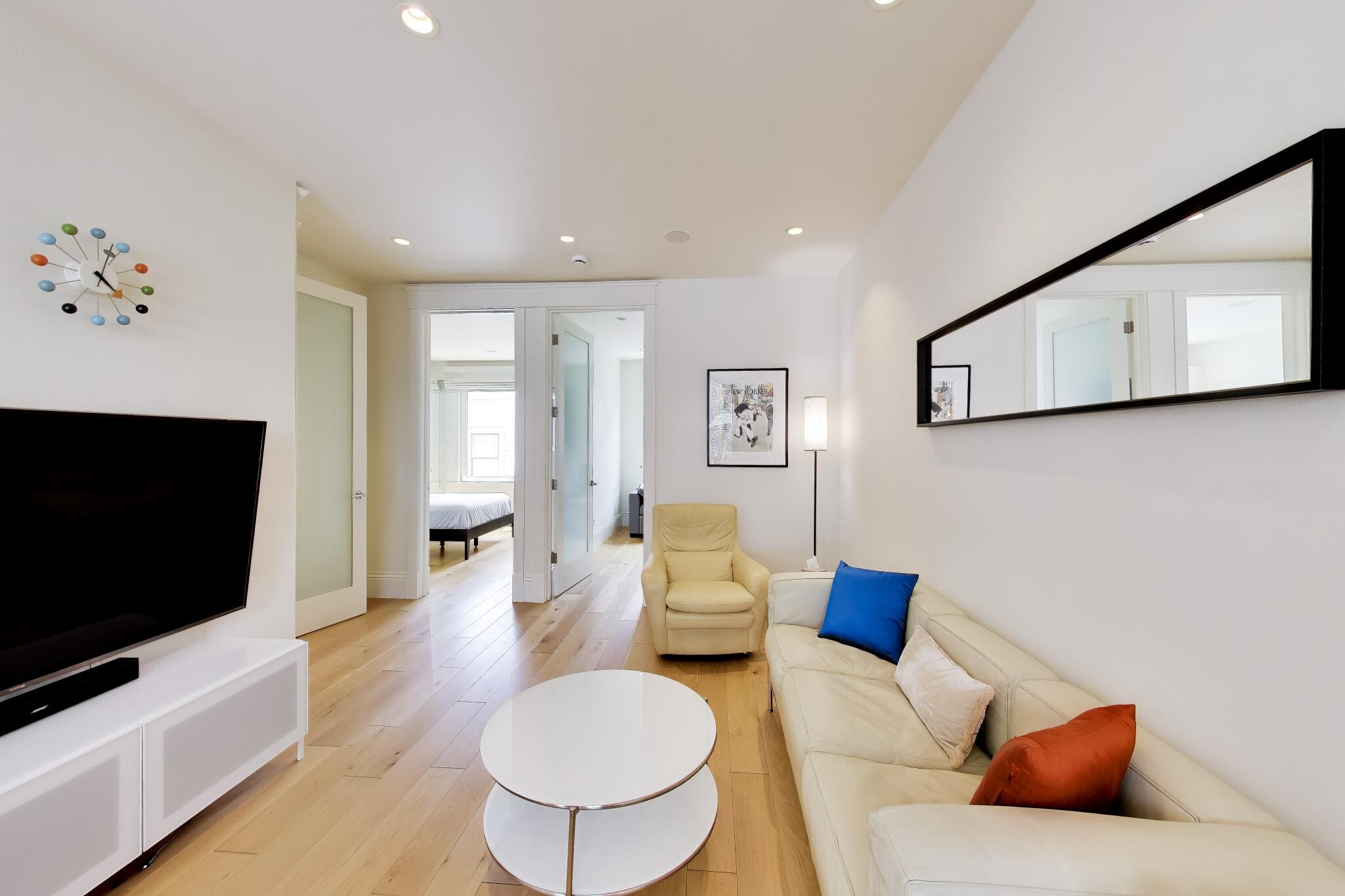 Building Photo - 533A Greenwich St