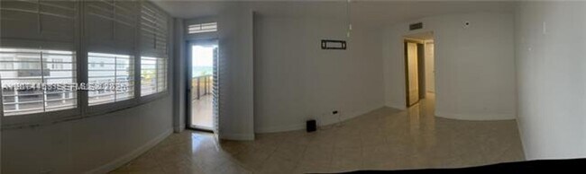 Building Photo - 6039 Collins Ave