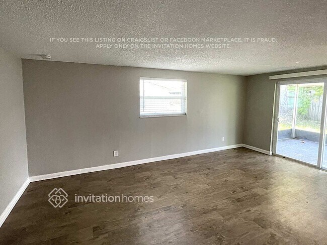 Building Photo - 9120 Crabtree Ln