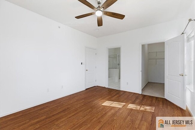 Building Photo - 932 Del Negro Ct