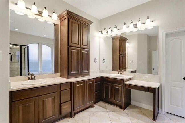 Building Photo - 27623 Dalton Bluff Ct