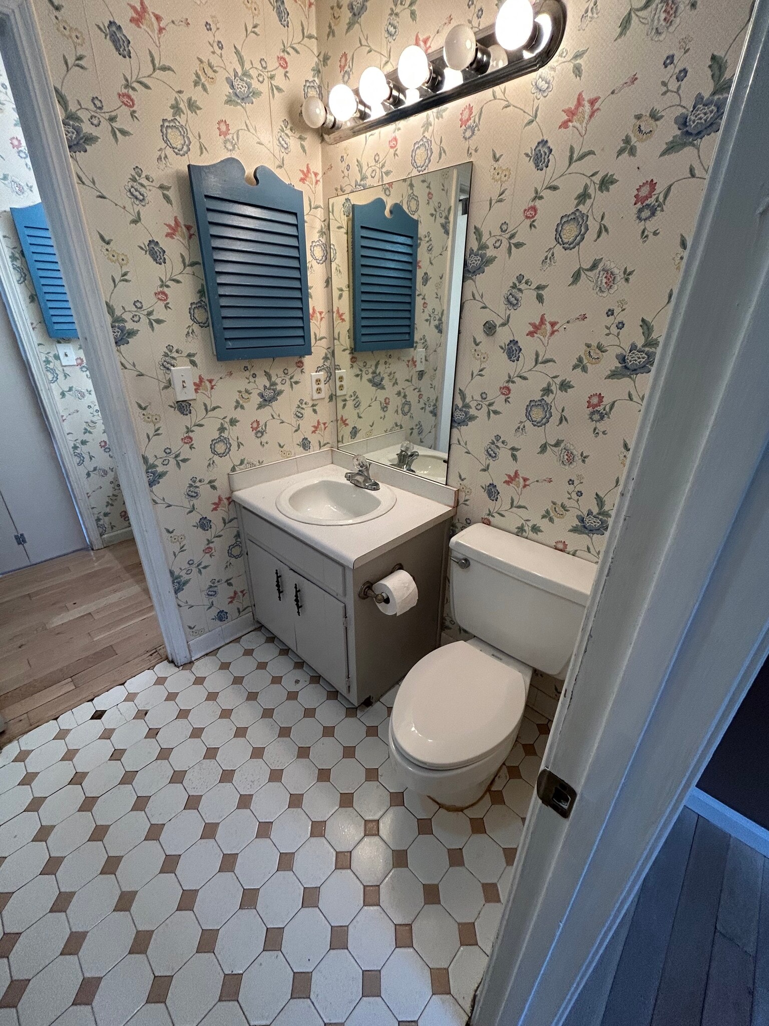 Full Bath (Upstairs) - 3633 Cobble Mill Ln