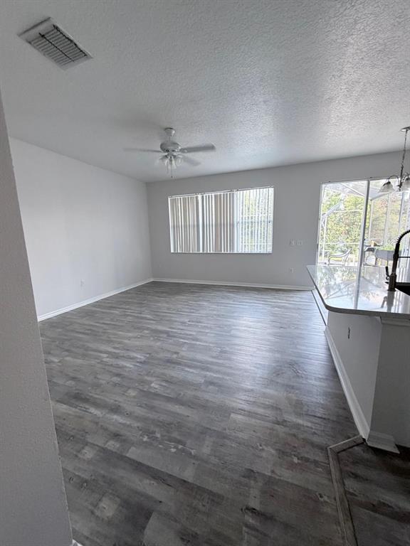 Building Photo - 174 Sand Ridge Dr