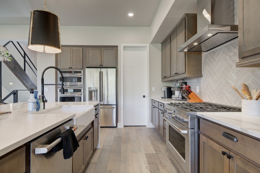 Building Photo - 203 Bridger Vale Dr