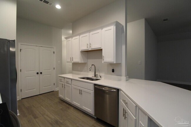 Building Photo - 3255 Keegun Lp