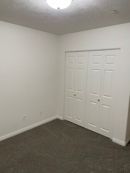 Building Photo - 14021 Sonora Way