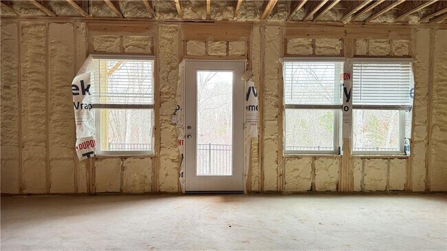 Building Photo - 228 Water Oak Wy