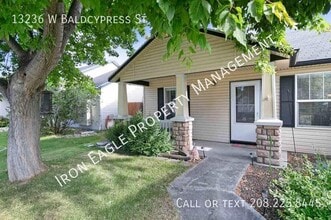 Building Photo - 13236 W Baldcypress St