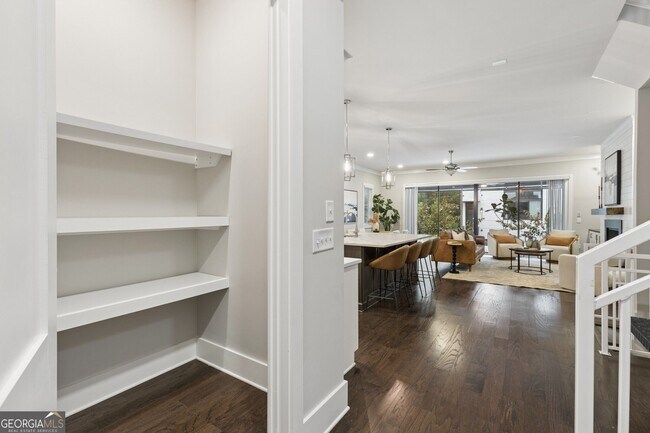 Building Photo - 2974 Hermance Dr NE