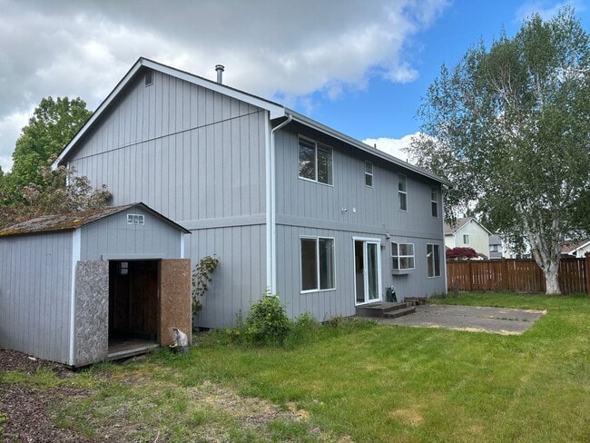 Building Photo - Beautiful 3 Bedroom Lacey House for Rent!