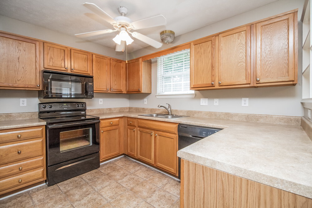 Building Photo - 607 Doral Pointe