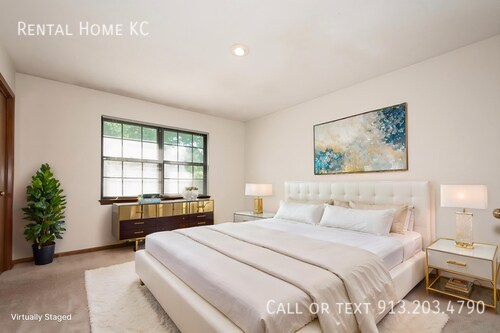 Building Photo - 5613 Riley-