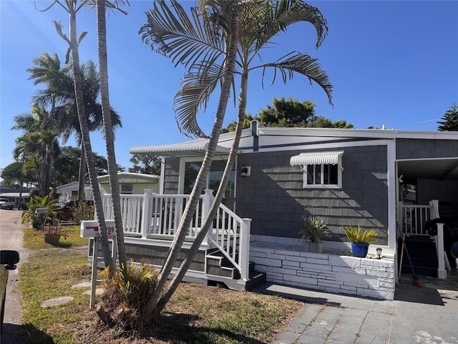 Building Photo - 8709 SW 15th St