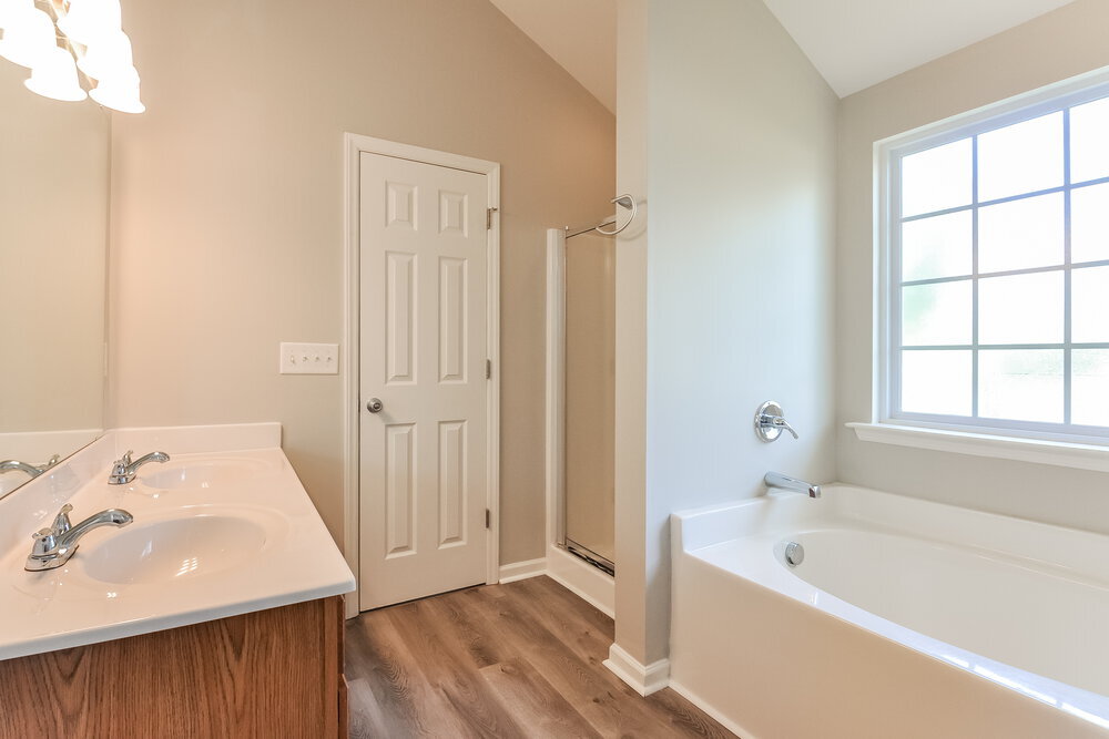 Building Photo - 1303 Cricket Ridge Dr