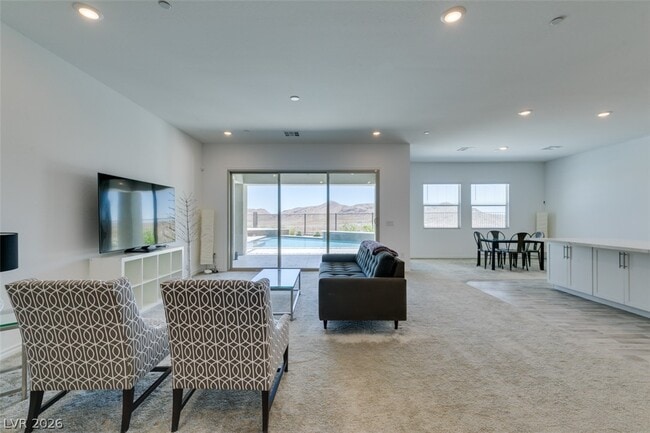 Building Photo - 988 Edinburgh Flds Ct