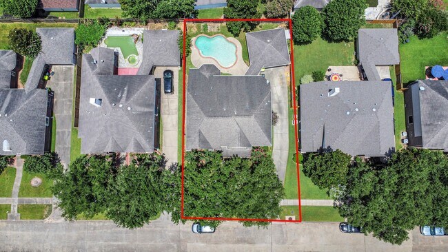 Building Photo - 4126 Midstream Dr