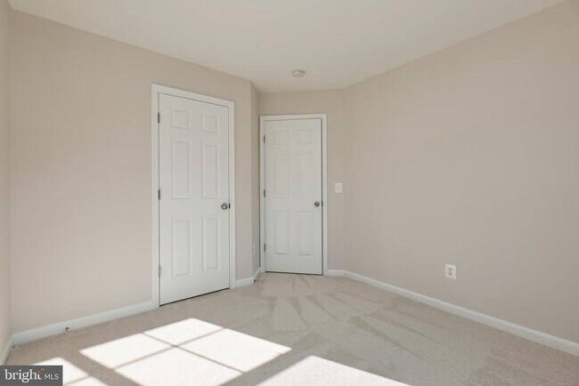 Building Photo - 42612 Galbraith Square