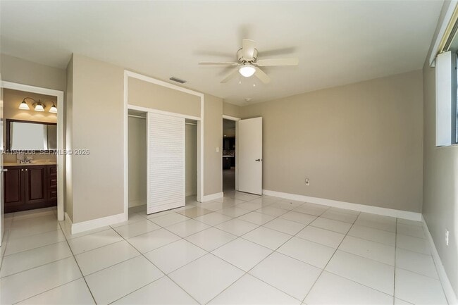 Building Photo - 7520 Coral Blvd