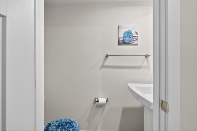 Building Photo - Baker Farm Beauty - Showings TBD