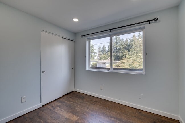 Building Photo - Updated Two-Story Home in Sought-After Loc...