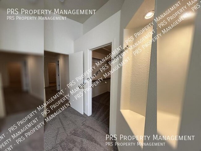 Building Photo - 51 N Del Pueblo Pl