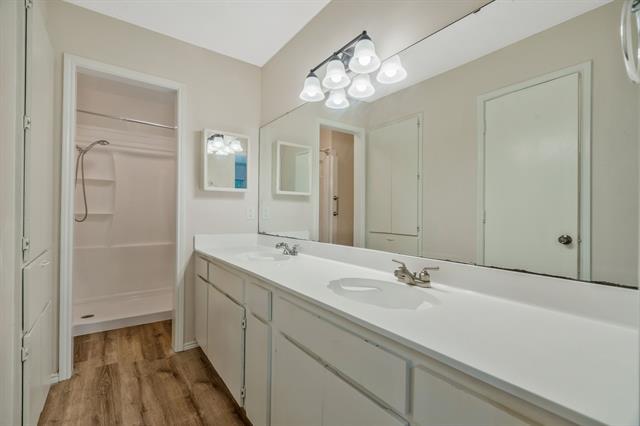 Building Photo - 5306 Wild W Dr