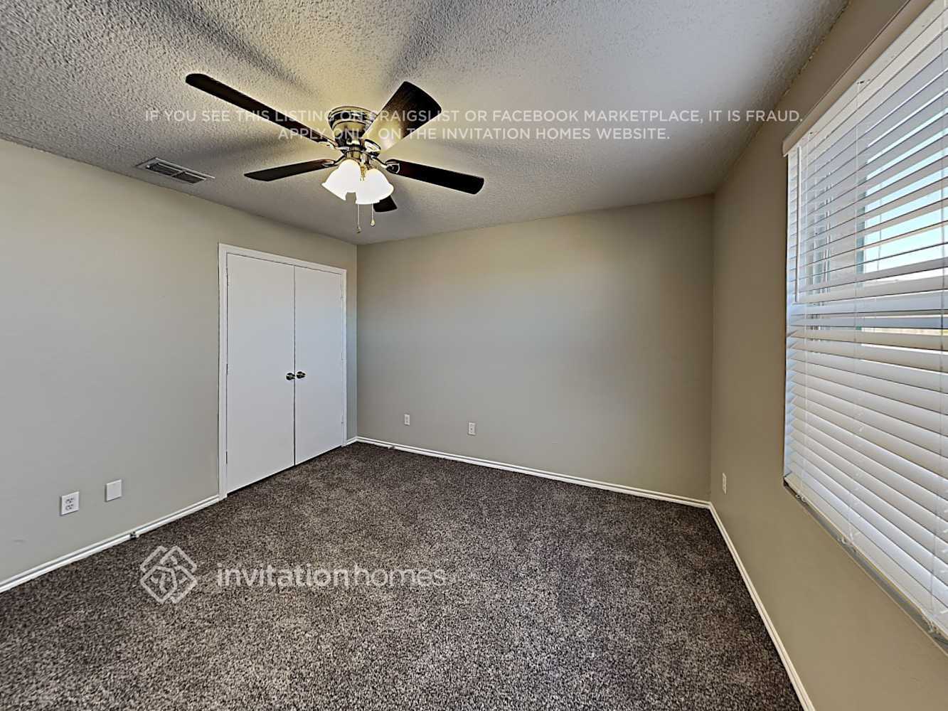 Building Photo - 1451 Queen Annes Dr